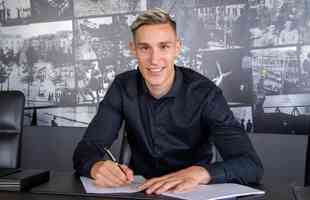 Borussia Dortmund contratou o zagueiro Nico Schlotterbeck