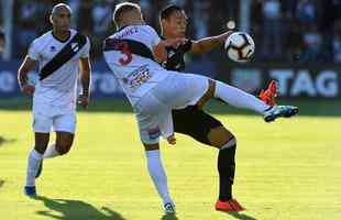 Fotos do segundo tempo do duelo entre Danubio e Atltico, em Montevidu, pela Libertadores