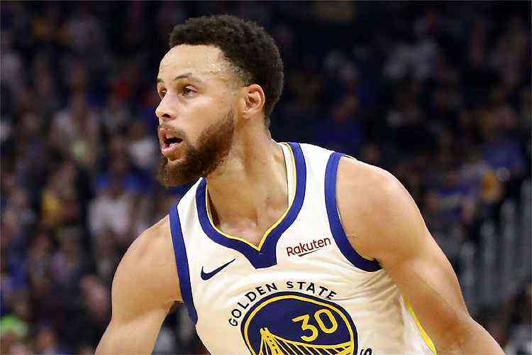 Operado da mão esquerda, Stephen Curry desfalcará Warriors por pelo menos 3  meses - Superesportes