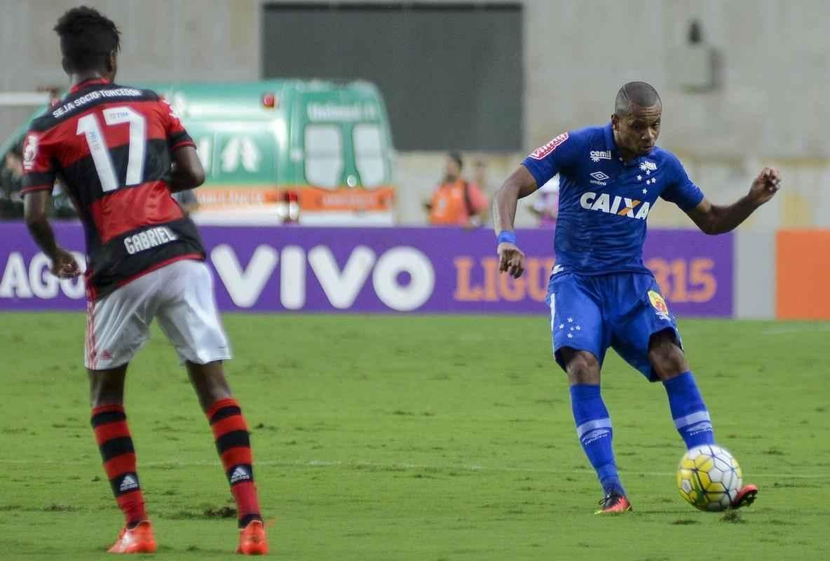 Imagens do duelo entre Flamengo e Cruzeiro pela 27 rodada do Brasileiro