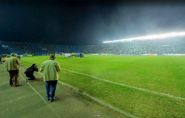 Estádio Ramón Tahuichi Aguilera, Santa Cruz de la Sierra (Bolívia) - a casa do Oriente Petrolero é situada em Santa Cruz de la Sierra, onde a altitude é mais baixa que a de Belo Horizonte: 416 metros. O estádio comporta aproximadamente 35 mil espectadores.