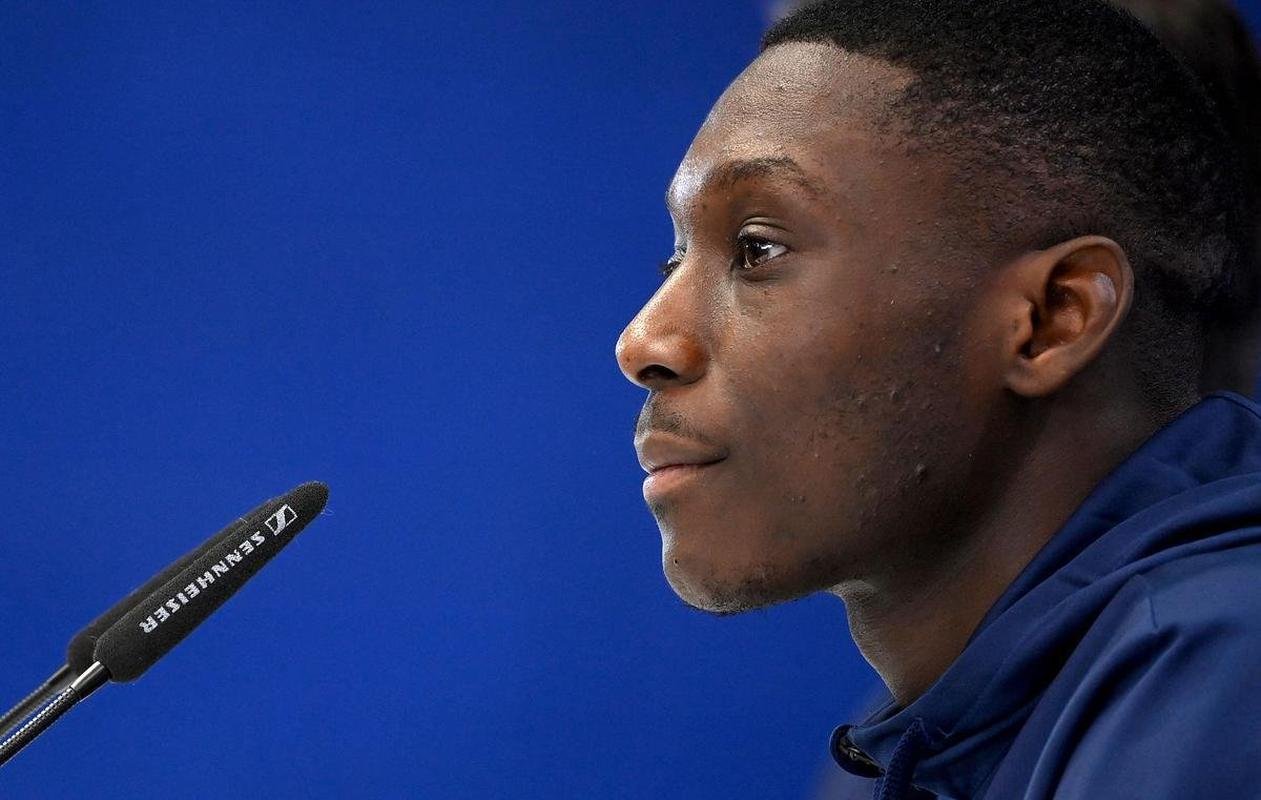 24 Randal Kolo Muani (jogador do Eintracht Frankfurt e da Seleo Francesa)
