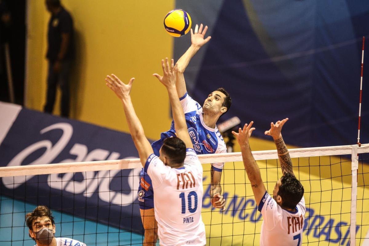 Taubat venceu o Minas por 3 a 2 no primeiro jogo da final da Superliga Masculina