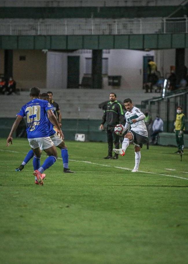 Fotos de Coritiba x Cruzeiro, no estdio Couto Pereira, pela 29 rodada da Srie B