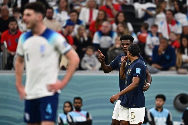 Fotos do duelo entre Inglaterra e Frana, pelas quartas de final da Copa do Mundo, no estdio Al Bayt, em Al Khor