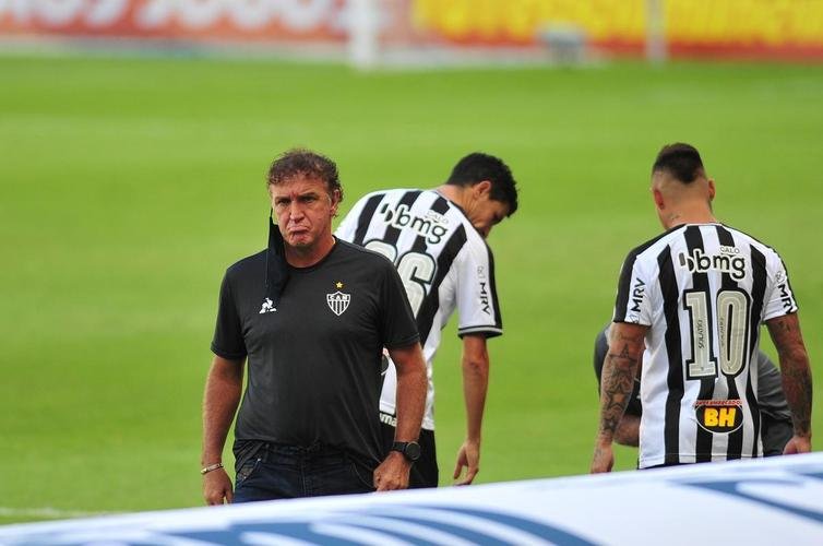 Fotos do clssico do centenrio, entre Cruzeiro e Atltico, no Mineiro, em Belo Horizonte, pela nona rodada do Campeonato Mineiro
