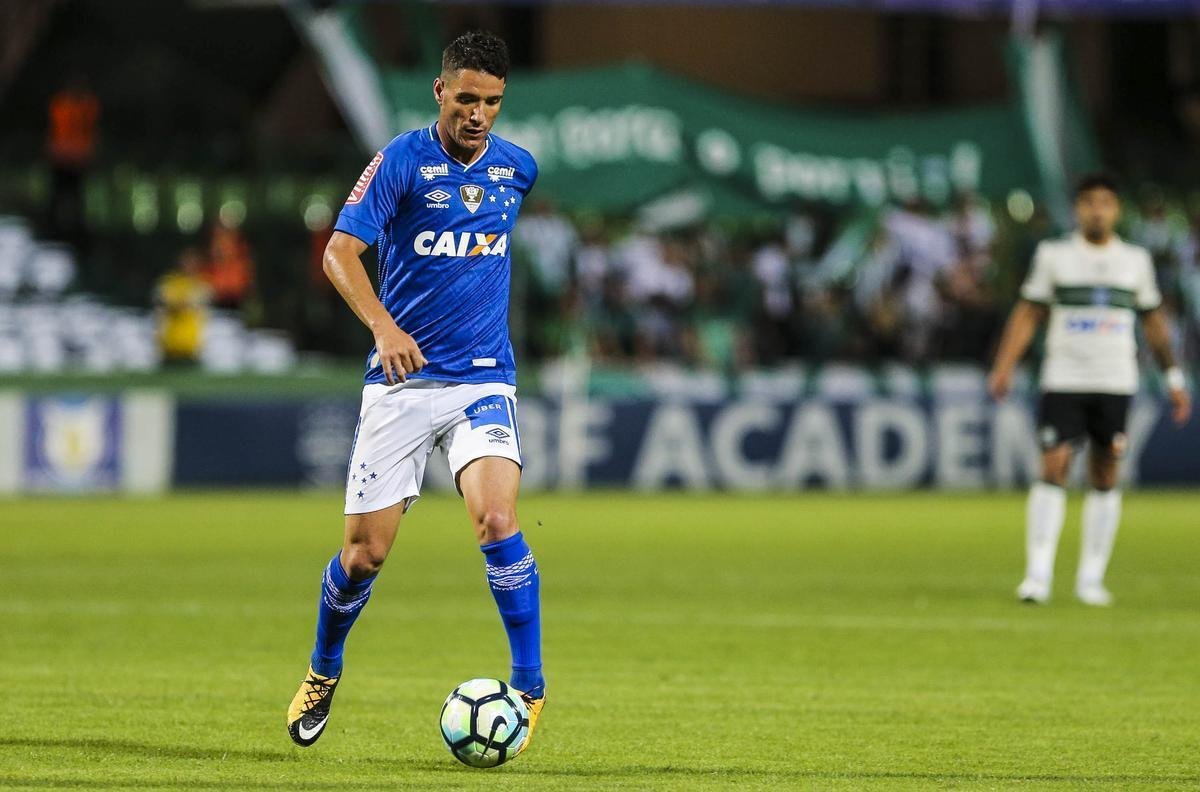 Fotos do jogo entre Coritiba e Cruzeiro, no Couto Pereira, pela 29 rodada do Brasileiro