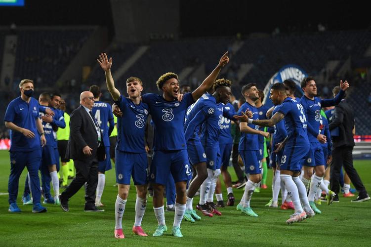 Chelsea faz a festa depois de vencer o Manchester City e faturar o bi na Liga dos Campeões