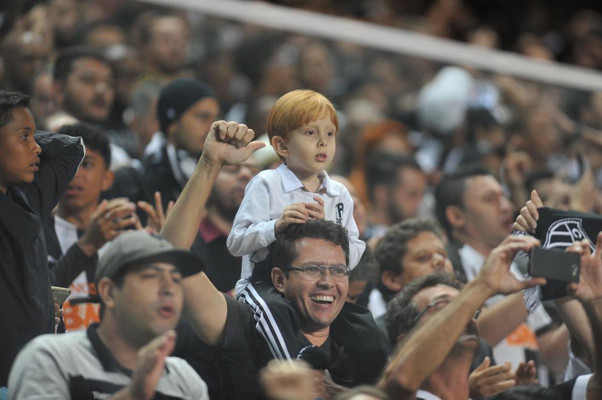 Fotos da partida entre Atltico e So Paulo, no Independncia