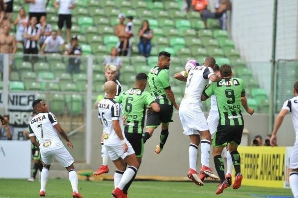Amrica e Atltico jogaram no Independncia pela stima rodada do Campeonato Mineiro
