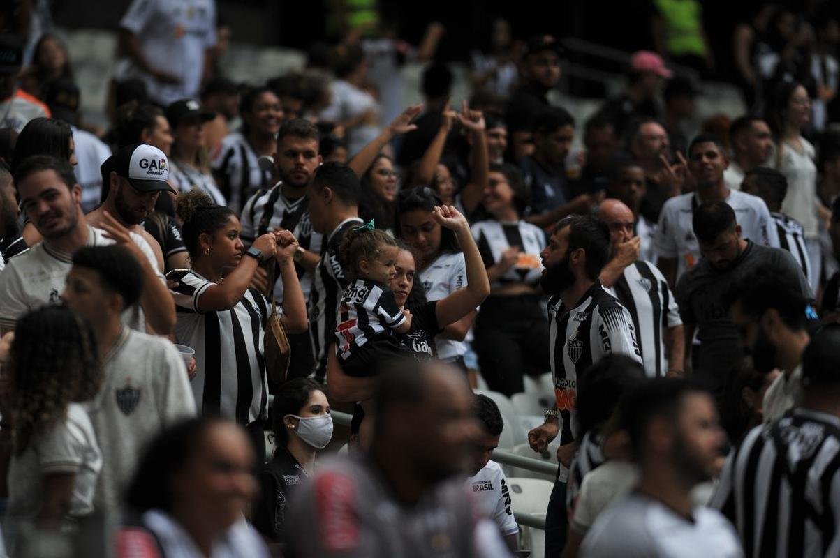 Fotos do jogo entre Atltico e Patrocinense, pelo Campeonato Mineiro