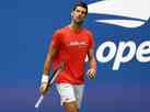 Com Djokovic sob holofotes, US Open tem torcida sem mscara e sem vacinao