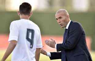 Veja imagens de Zidane como tcnico do Real Madrid