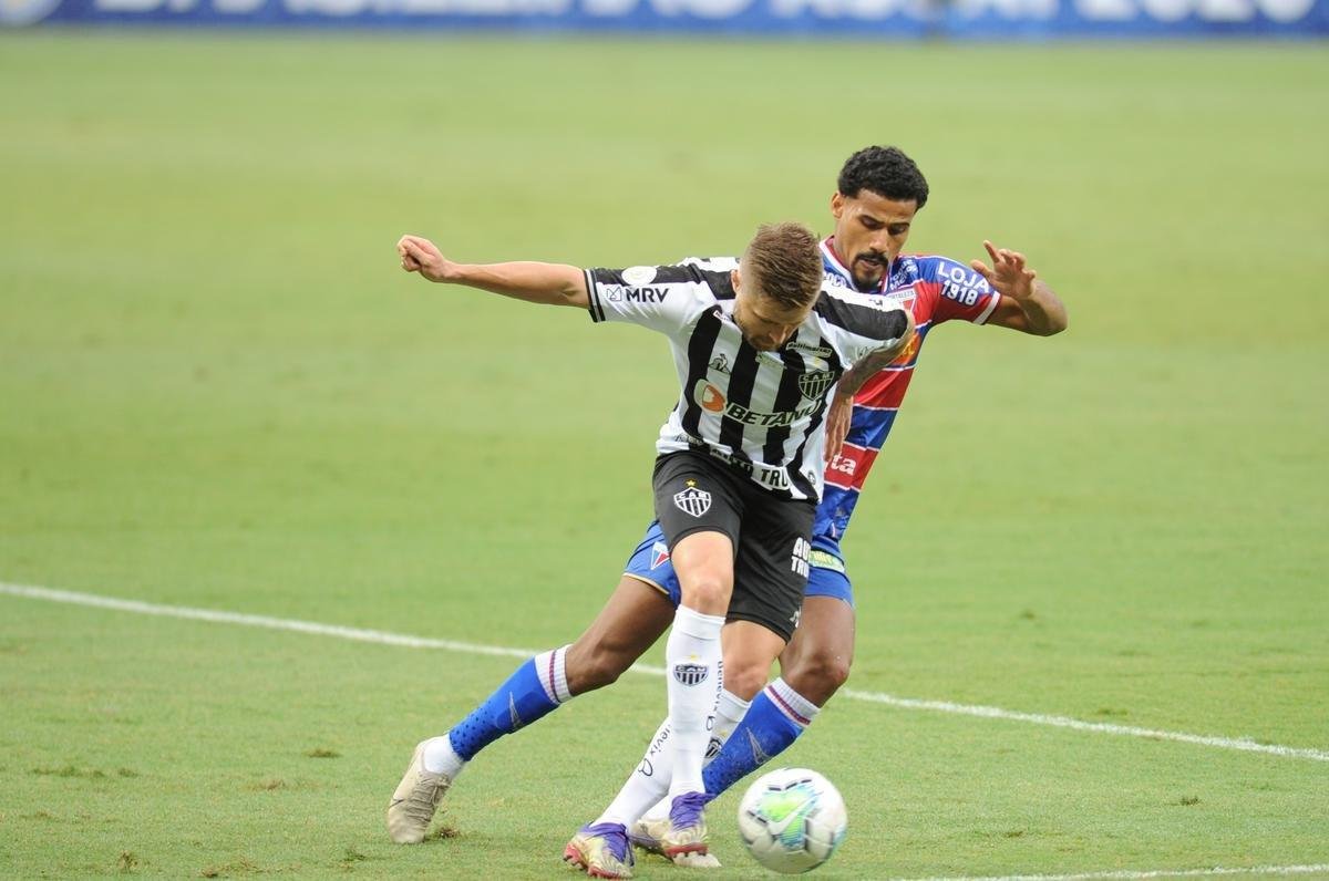 Fotos do duelo entre Atltico e Fortaleza, no Mineiro, em Belo Horizonte, pela 33 rodada do Campeonato Brasileiro