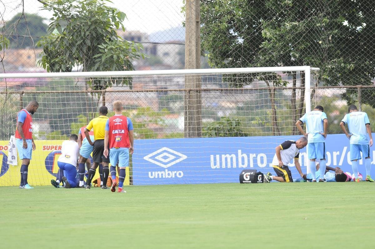 Com gols de Judivan e Rafael Sobis, Cruzeiro venceu Betinense por 2 a 0 em jogo-treino