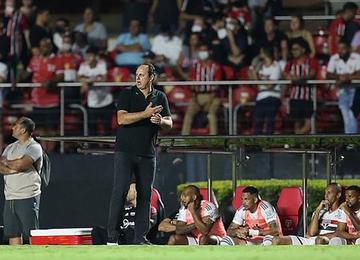Técnico chama responsabilidade e fala sobre a situação do Tricolor no Estadual 