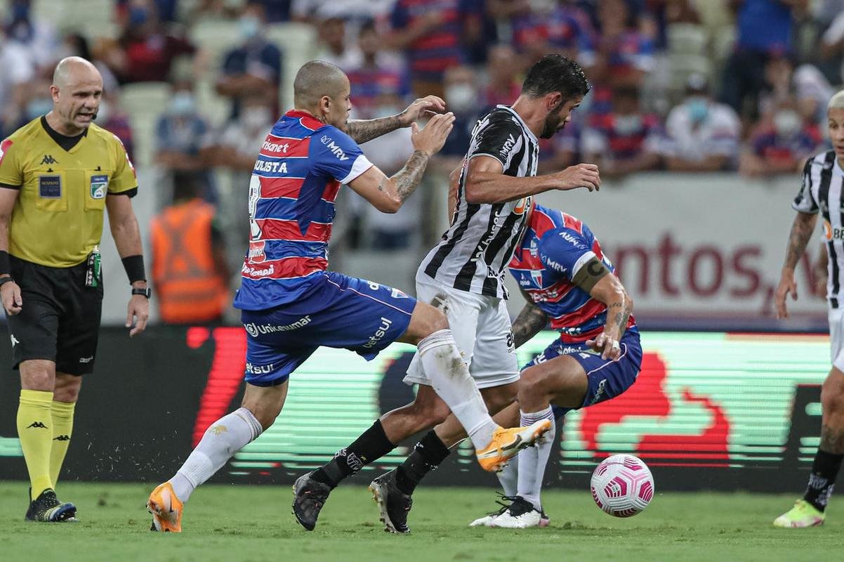 Fotos da semifinal da Copa do Brasil, entre Fortaleza e Atltico, no Castelo