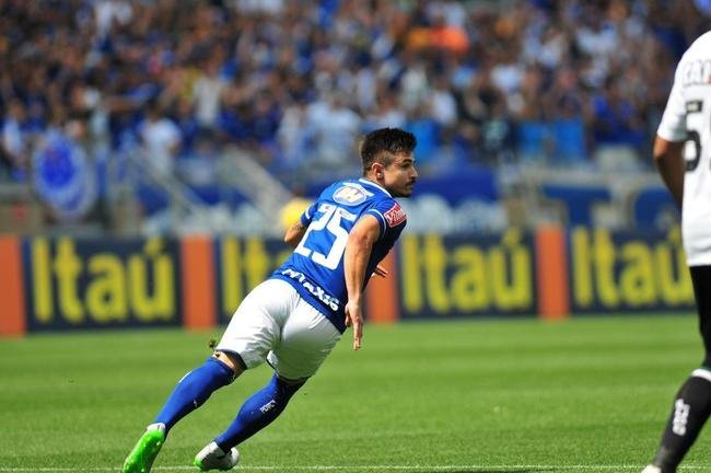 Alexandre Guzanshe/EM/D.A Press