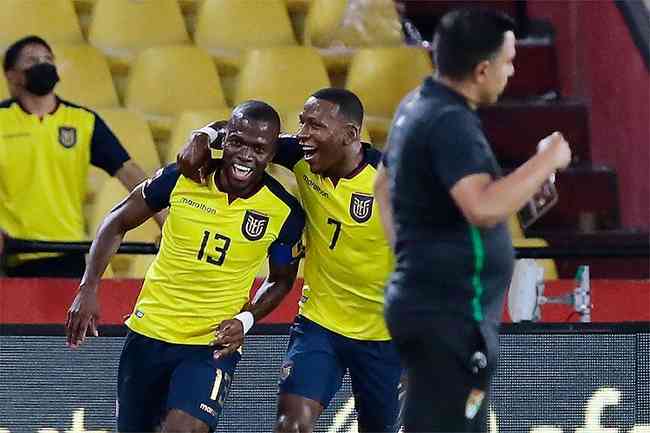 Enner Valencia comemora: equatorianos vencem com primeiro tempo perfeito em Guayaquil