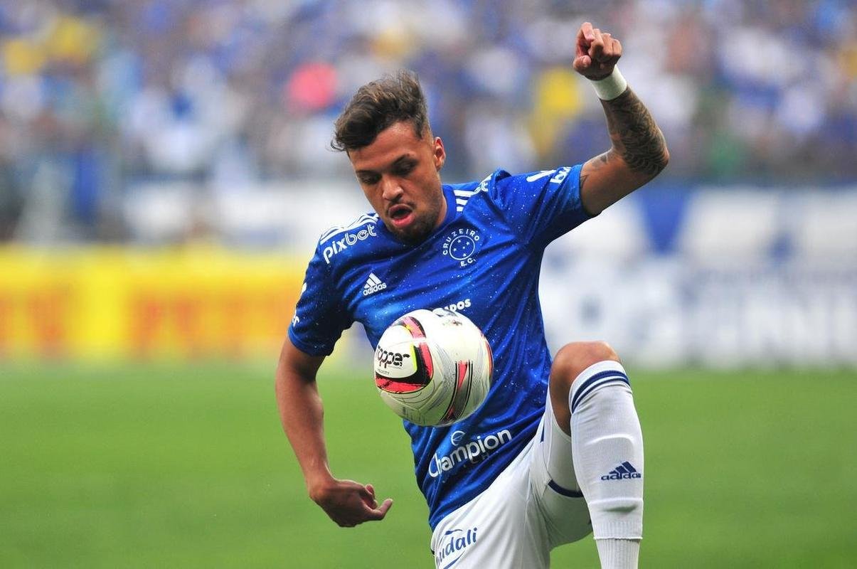 Fotos do jogo entre Cruzeiro e Cricima, neste domingo (4), no Mineiro, pela 28 rodada da Srie B