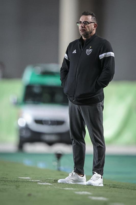Fotos do jogo entre Brasiliense e Atltico no Estdio Klber Andrade, em Cariacica-ES, pela terceira fase da Copa do Brasil