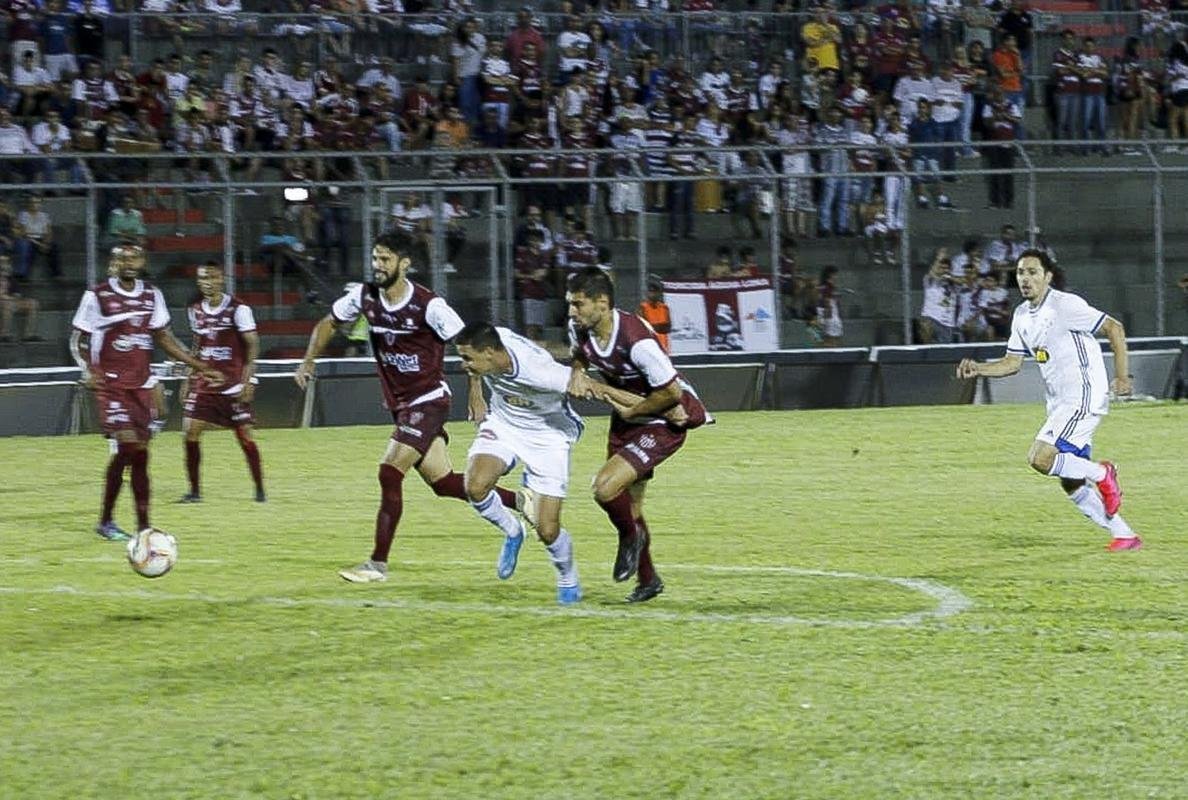 Cruzeiro buscou empate no fim da partida contra o Patrocinense 