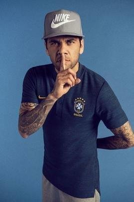 CBF apresentou linha completa de uniformes da Seleção Brasileira para Copa do Mundo da Rússia