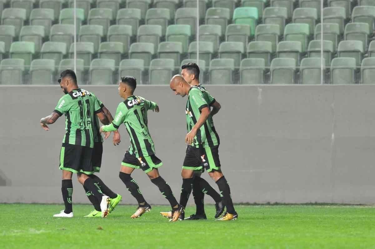 Amrica e Nutico se enfrentaram, no Independncia, pela 20 rodada da Srie B do Brasileiro