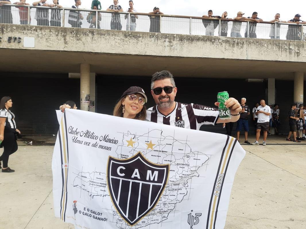 Chegada da torcida do Atltico ao Mineiro para a final da Copa do Brasil, contra o Athletico-PR