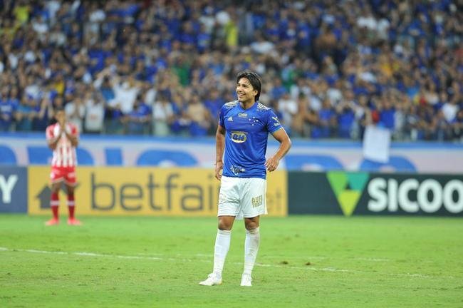 Fotos do jogo entre Cruzeiro e Nutico, no Mineiro, que marcou as despedidas de Rafael Sobis e Ariel Cabra.