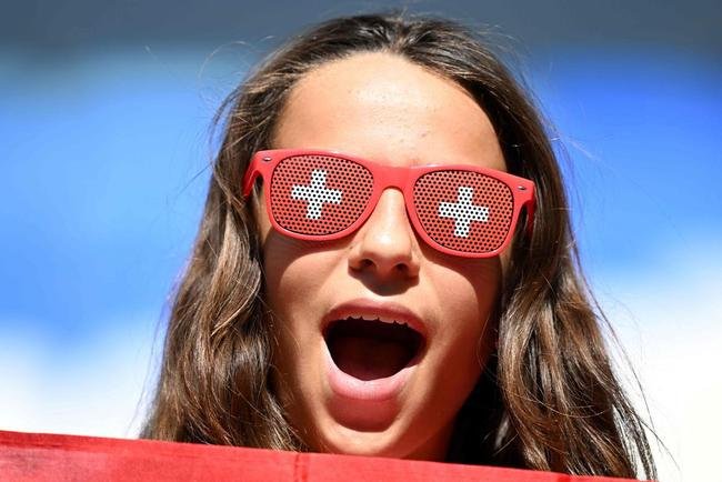 Pela primeira do Grupo G da Copa do Mundo, Sua e Camares duelam no Estdio Al-Janoub, em Al-Wakrah