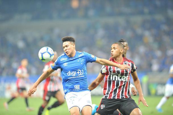 Fotos de Cruzeiro x So Paulo, no Mineiro, pela 26 rodada do Campeonato Brasileiro