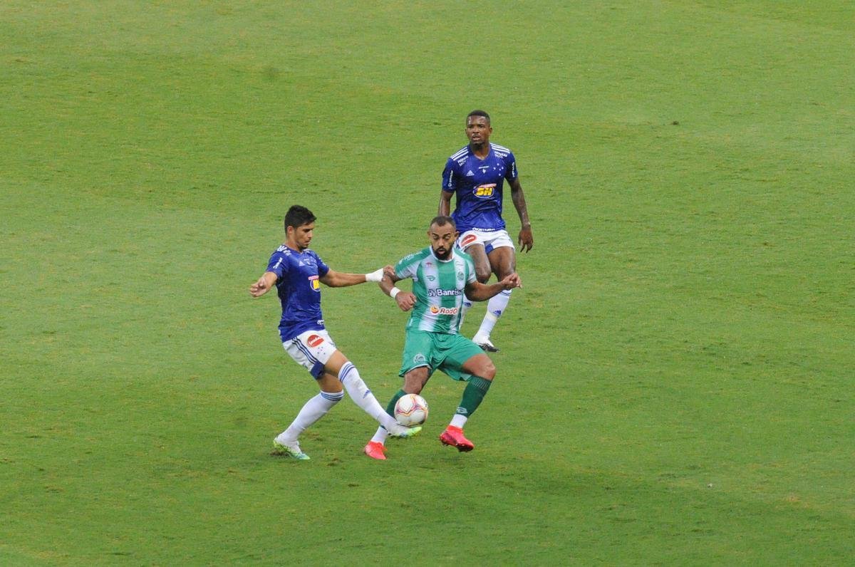 Cruzeiro x Juventude: fotos do jogo desta sexta-feira, no Mineiro, pela 16 rodada da Srie B
