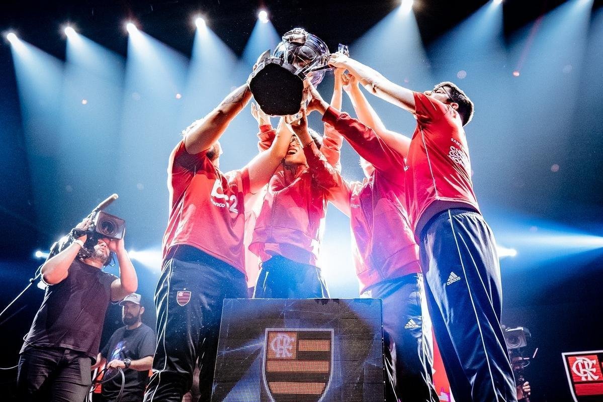 Final do CBLOL 2019, no Rio de Janeiro: Flamengo conquistou ttulo indito, de virada, sobre INTZ 