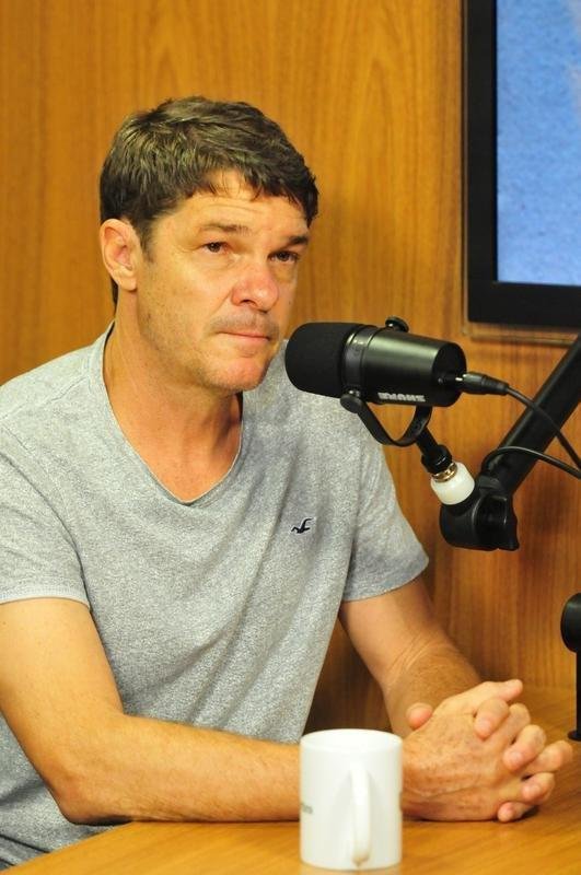 Valdir Todinho, ex-volante de Atltico, Cruzeiro e Amrica, durante entrevista ao quadro Por onde anda?, do Superesportes