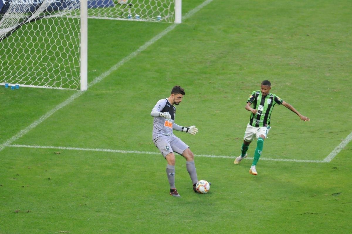 Amrica reagiu no segundo tempo e diminuiu com gol de Ademir