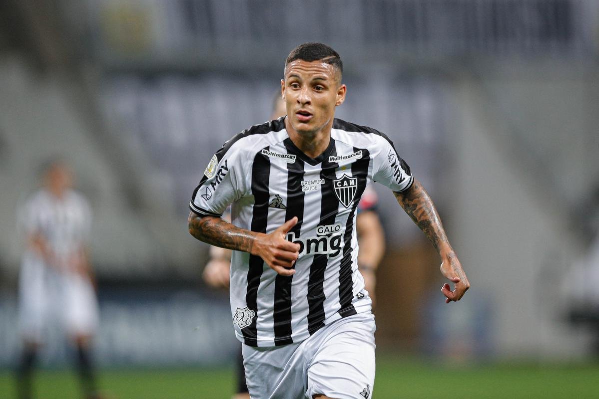 5º Guilherme Arana (Atlético): nota 7.15