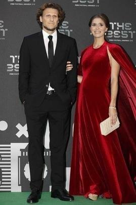 O ex-atacante uruguaio Diego Forlan e sua esposa Paz Cardoso 