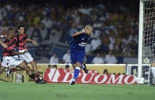 Imagens da torcida e da final da Copa do Brasil de 2003
