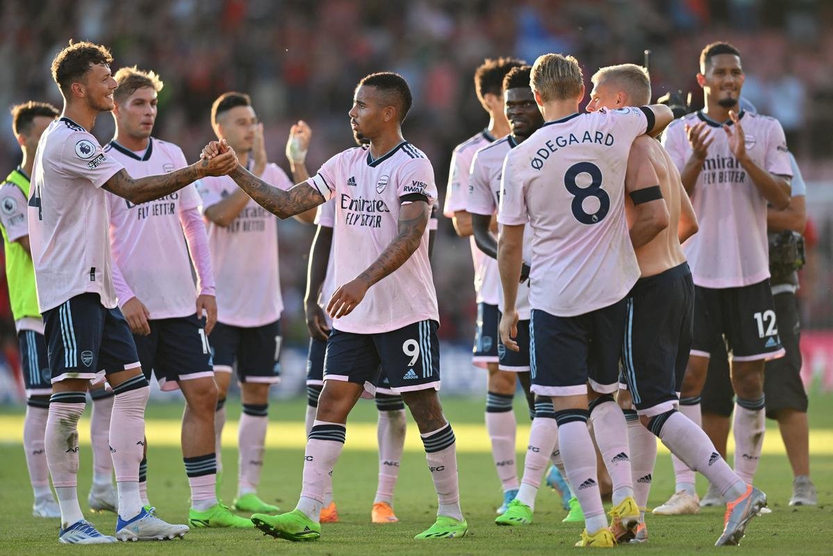 13 - Arsenal (Inglaterra): R$ 594,3 milhes por ano