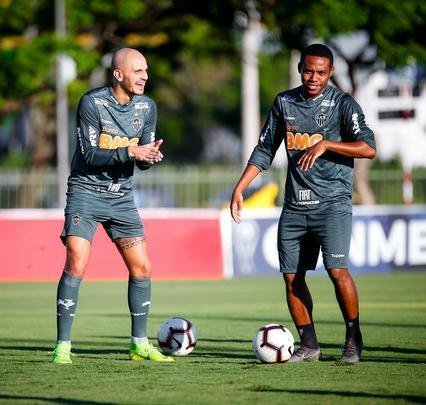 Fotos do treino do Atlético no Paraguai