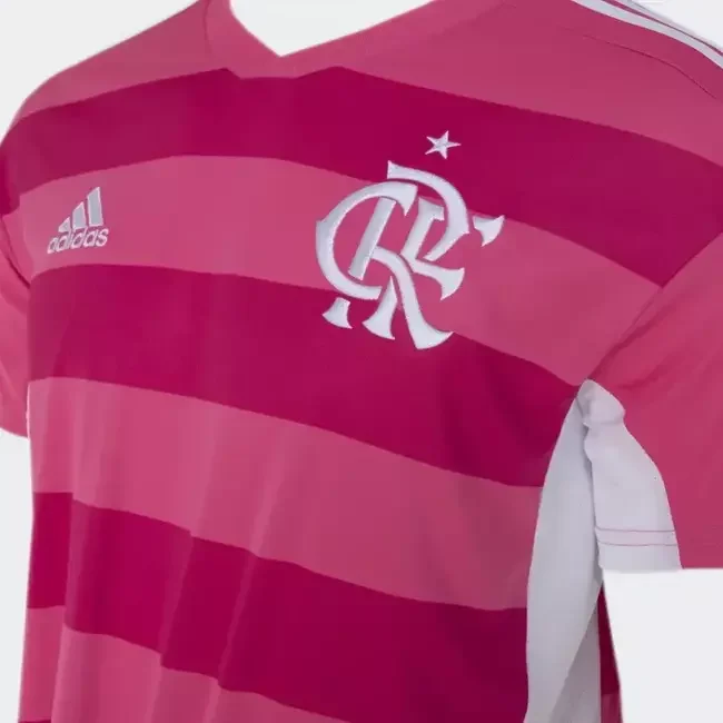 As camisas em homenagem ao 'Outubro Rosa' de 2022