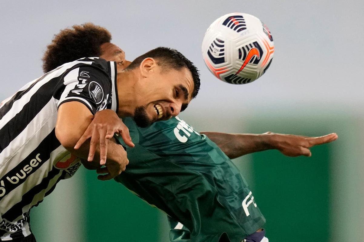 Fotos do jogo de ida da semifinal da Copa Libertadores de 2021, entre Palmeiras e Atltico, no Allianz Parque, em So Paulo