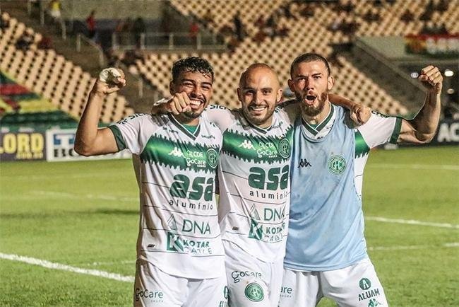 Guarani participou da Srie B em 2006, 2009, 2011, 2012, 2017, 2018, 2019, 2020 e 2021; Bugre j subiu, mas tem dificuldade para ficar na Srie A