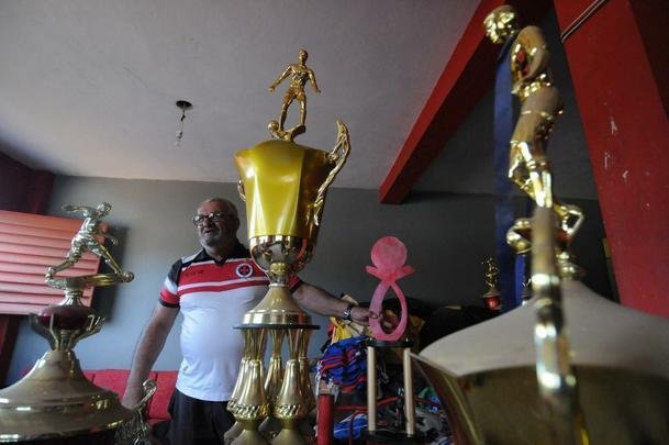 Tradicional clube amador de BH, Santa Cruz abriu espao para Marta no comeo da carreira