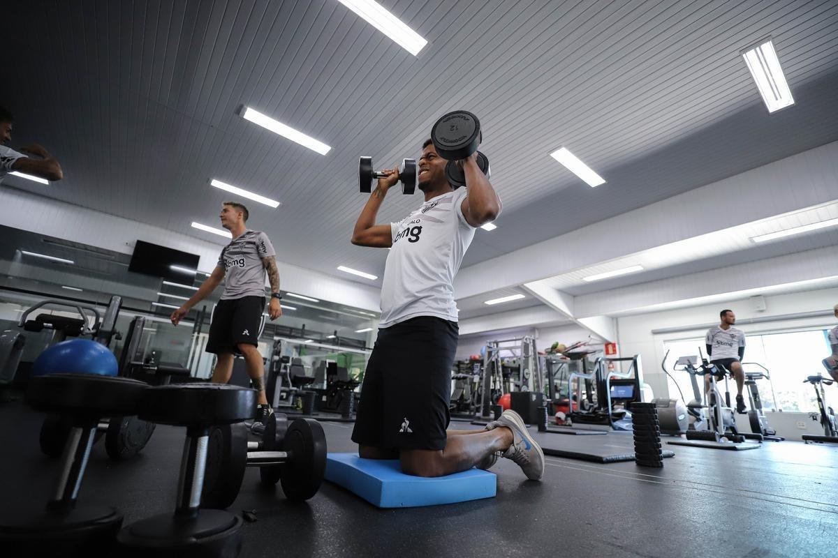 Atltico inicia preparao para enfrentar o Vasco; veja fotos