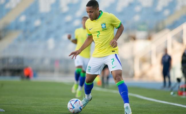 Vitor Roque, do Athletico-PR,  um dos destaques da Seleo Brasileira no Sul-Americano Sub-20