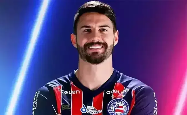 Bahia - 13 jogos, sendo 3 sem levar gol
