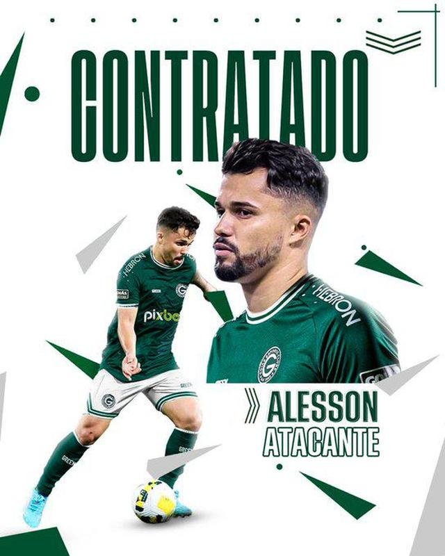 Gois anunciou o atacante Alesson