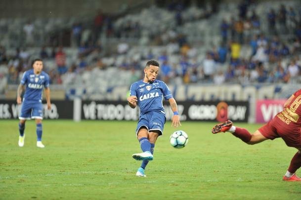 Cruzeiro vira diante do Fluminense no Mineiro e se mantm no G5 do Brasileiro